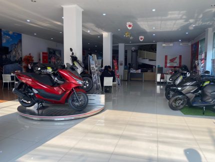 Showroom-3